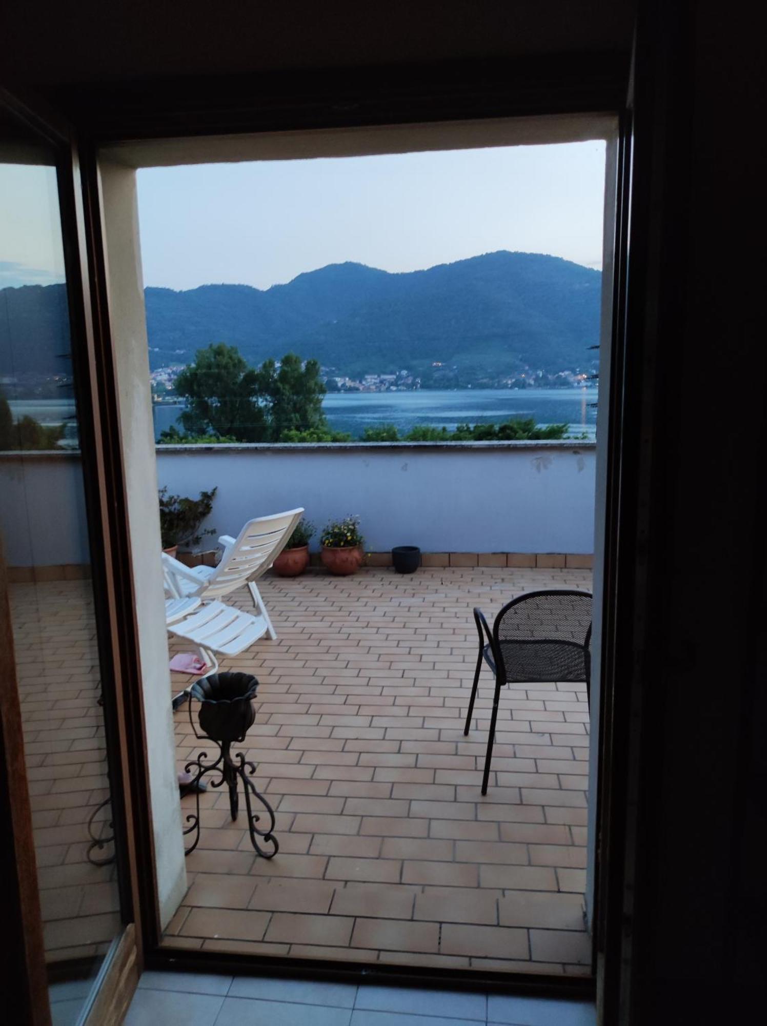 Terrazzo Sul Lago เลคโค ภายนอก รูปภาพ