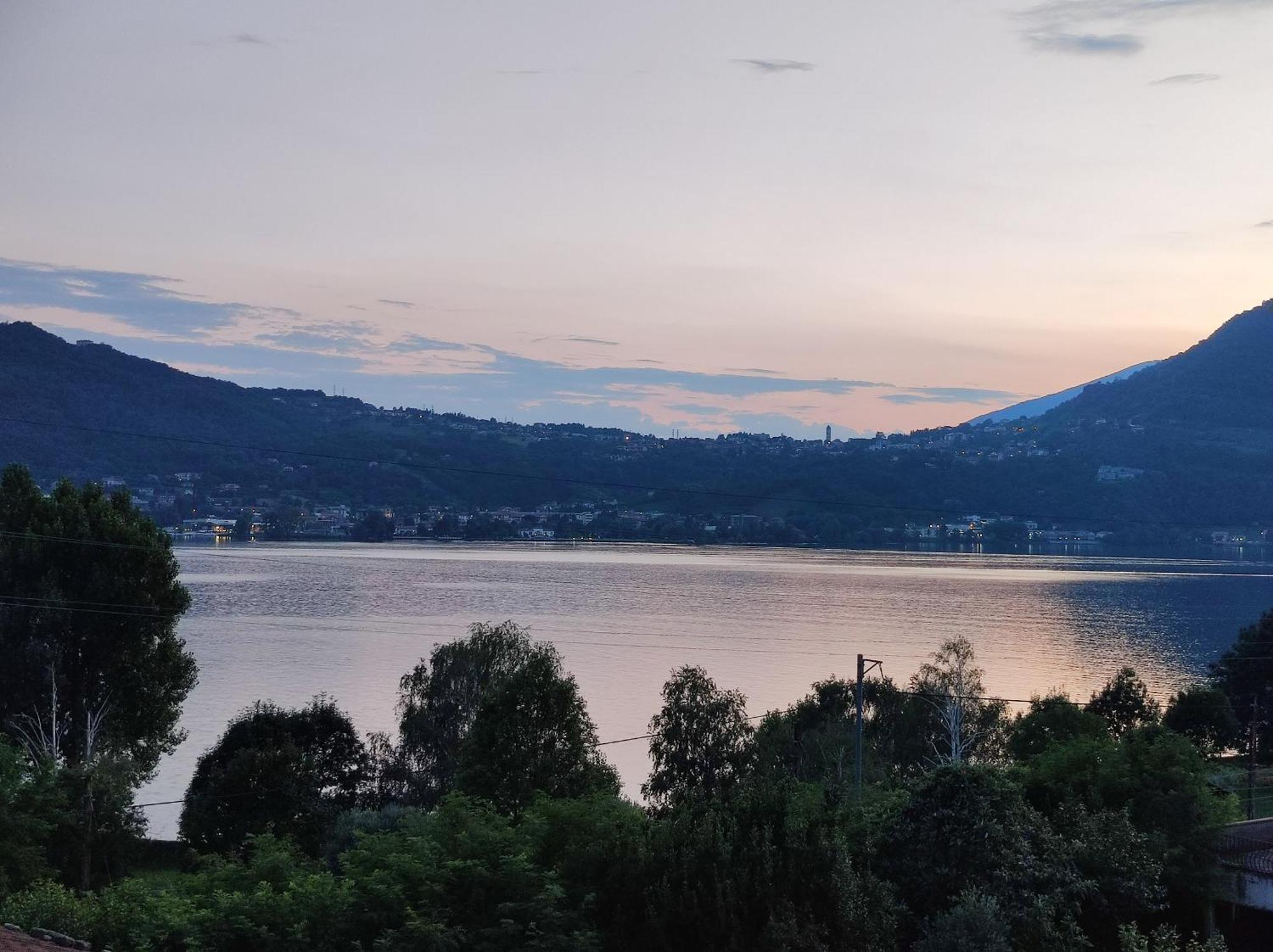 Terrazzo Sul Lago เลคโค ภายนอก รูปภาพ